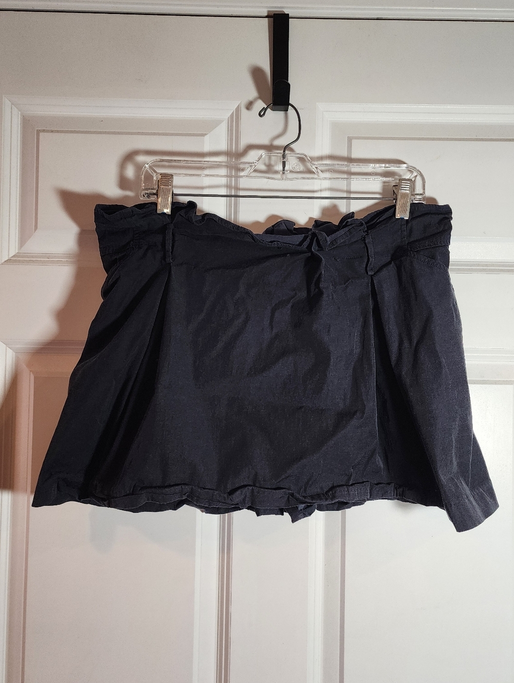 Mason Stretchy Black Mini Skirt with Paperbag Waist Sz 8 Minor Flaws